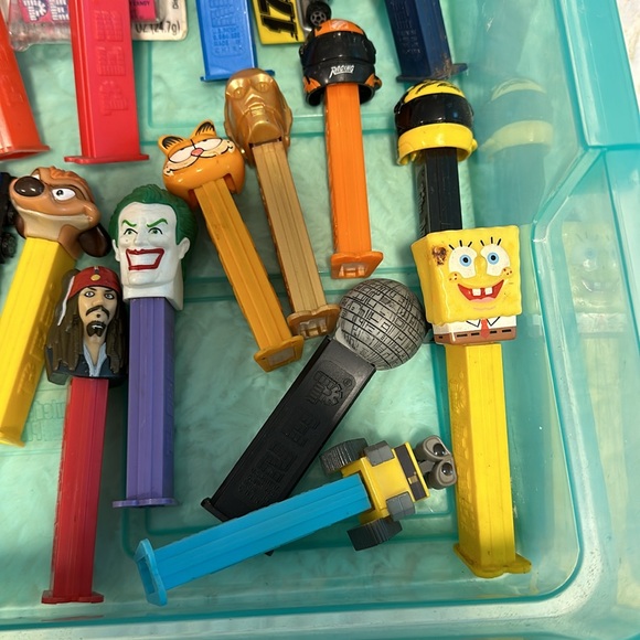 Pez Collection - Picture 2 of 7